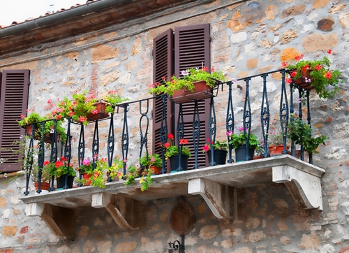 tieu-canh-ban-cong-dep